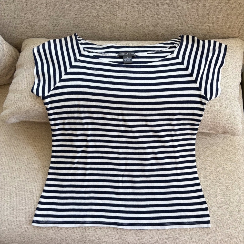Chelsea & Theodore Striped Boat Neck Top M Navy White Nautical Parisian Chic